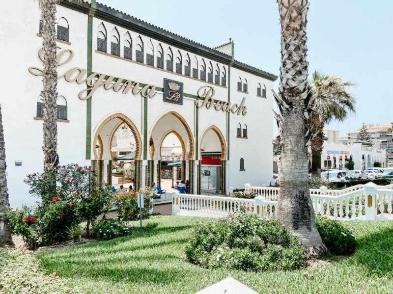 A 100M De Playa Piscina Y Todos Los Servicios Apartment Torrox Luaran gambar