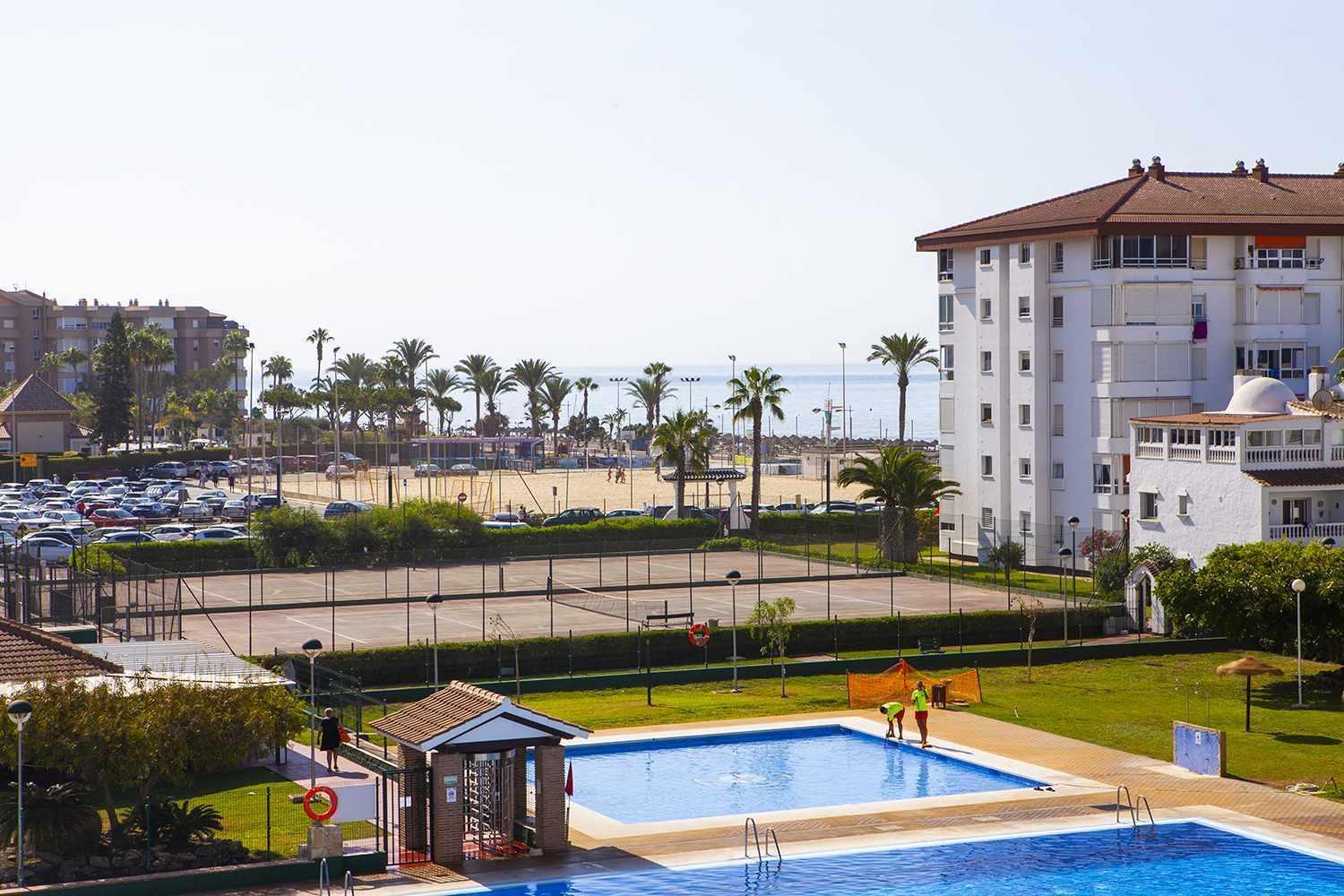 A 100M De Playa Piscina Y Todos Los Servicios Apartment Torrox Luaran gambar